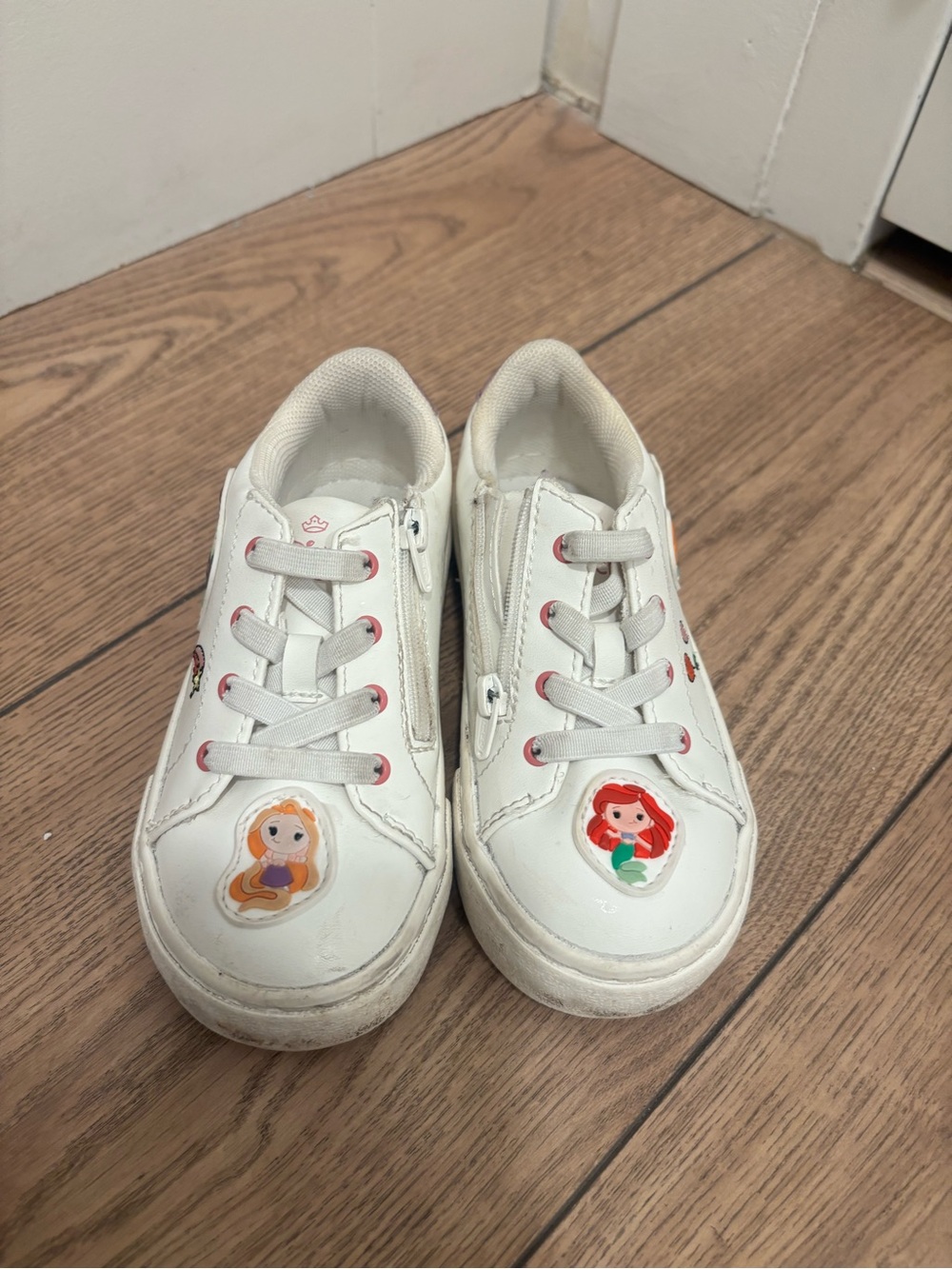 Zara White Sneakers with Pink Eyelets and Princess Stickers